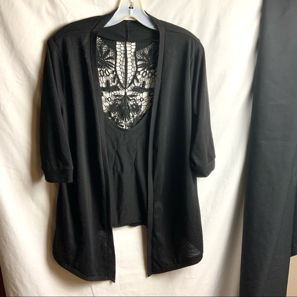 No Boundaries Black Sweater w Lace 11-13 Jr